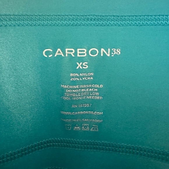 Carbon38 High Rise 7/8 Legging in Takara Shine, Slushy, Size XS - Picture 7 of 7